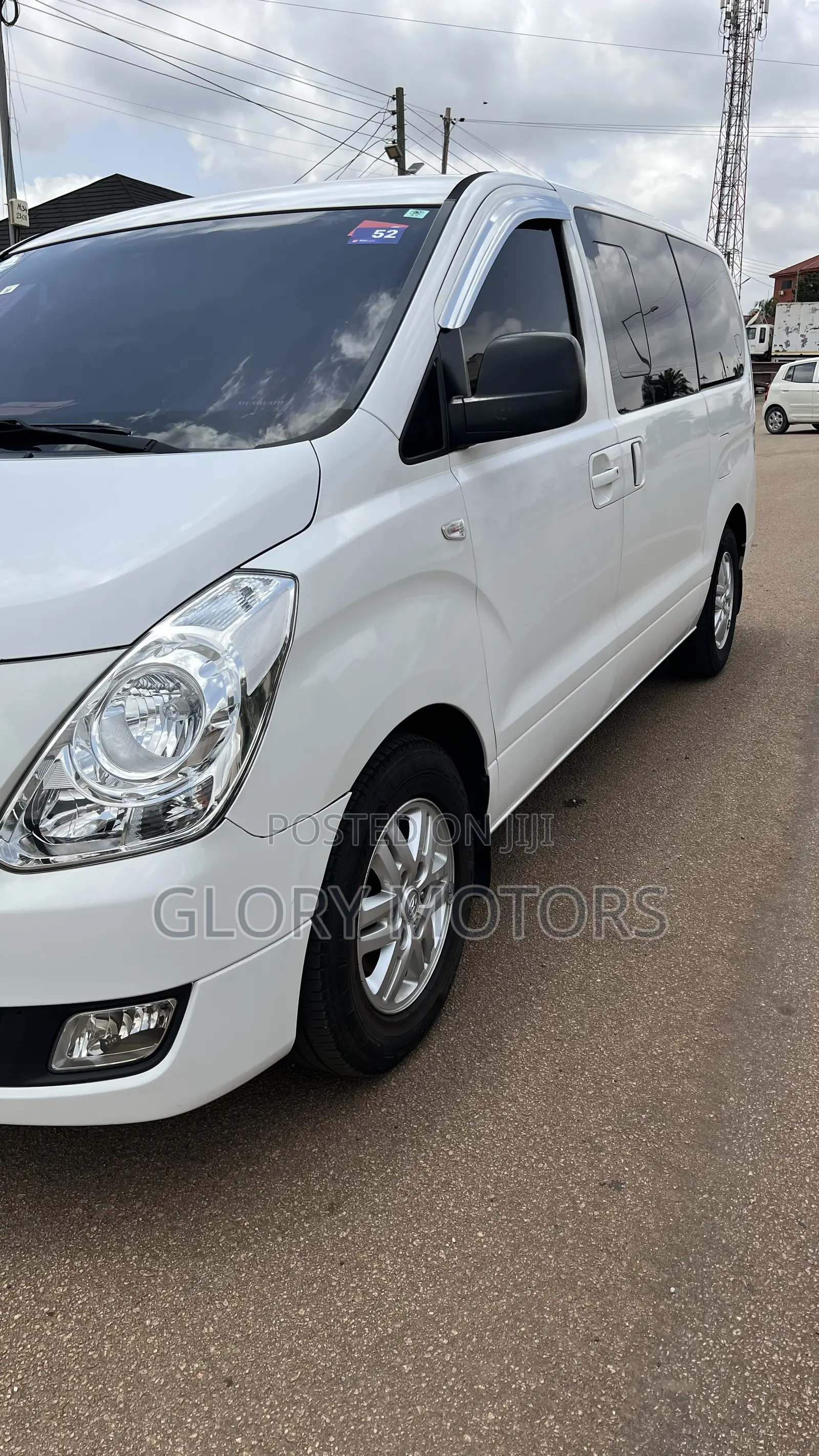 Hyundai Starex 2017 White