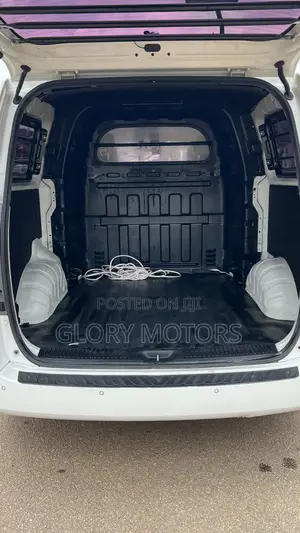 Hyundai Starex 2017 White