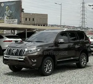 Toyota Land Cruiser Prado 2.7 2020 Brown