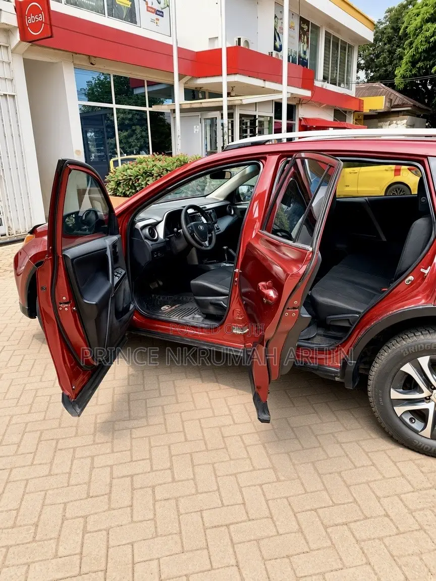 Toyota RAV4 Limited 4dr SUV (2.5L 4cyl 6A) 2018 Maroon