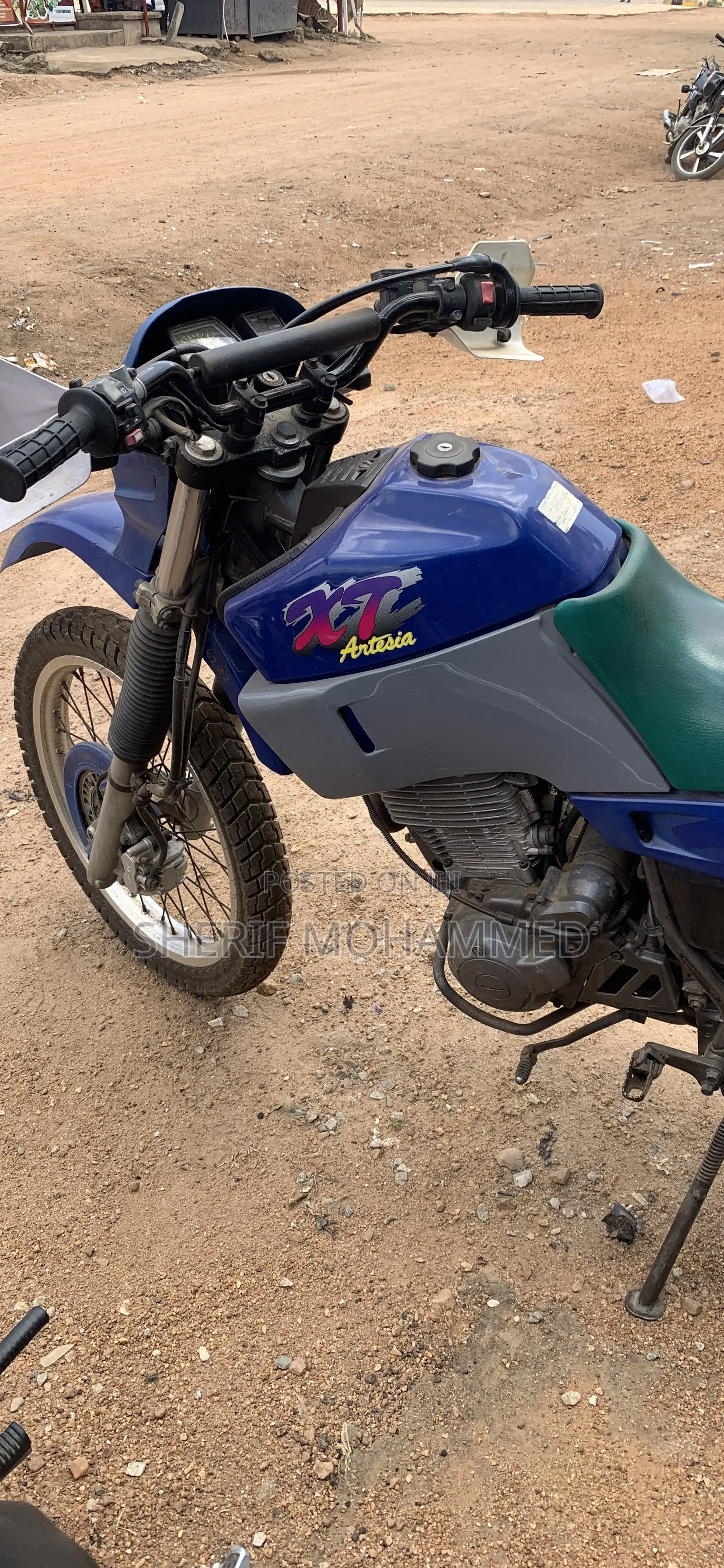 Yamaha 1992 Blue