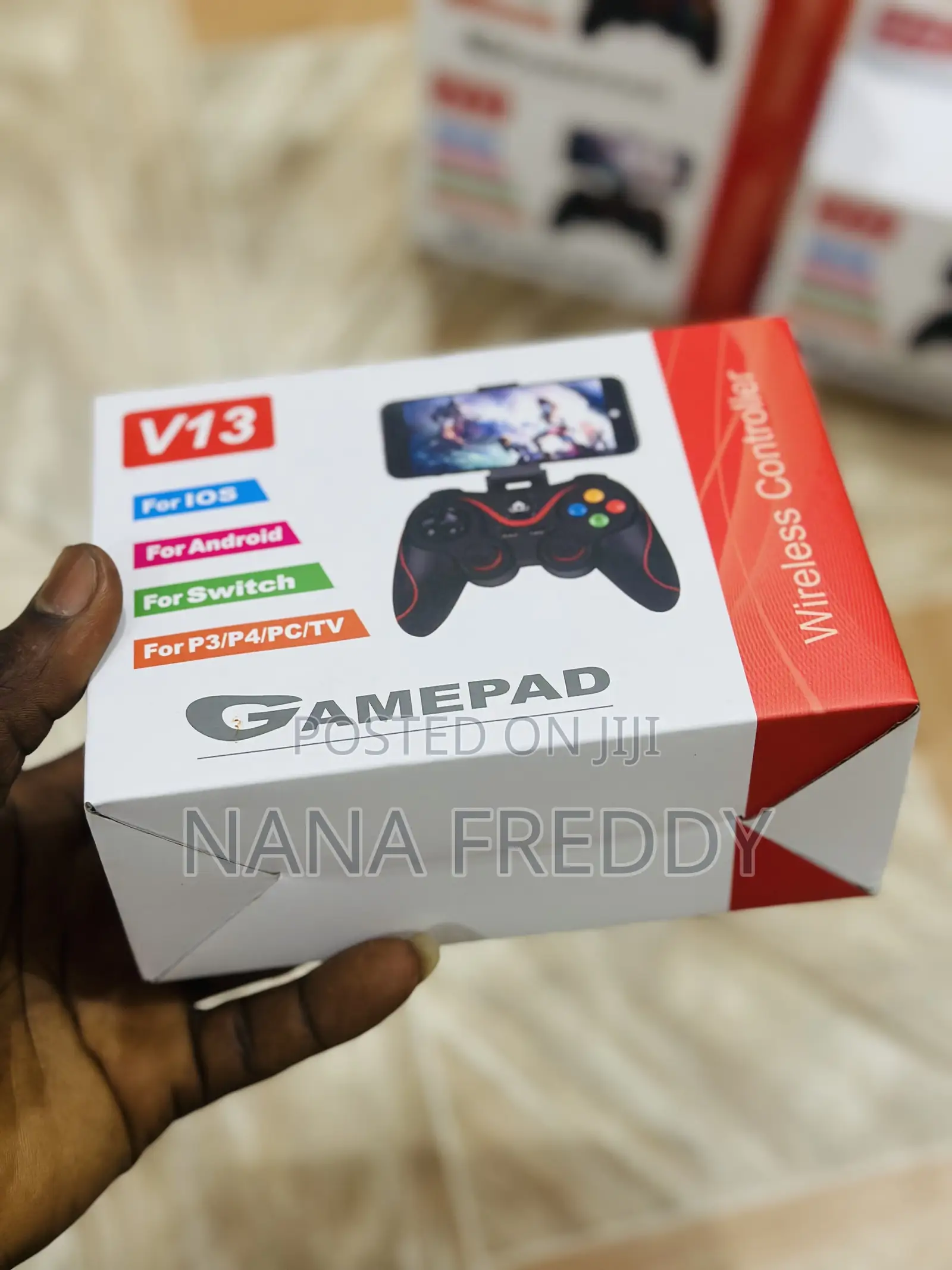 V13 Wireless Controller