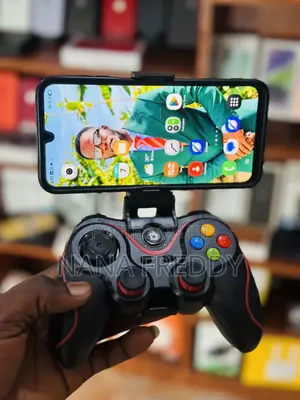V13 Wireless Controller