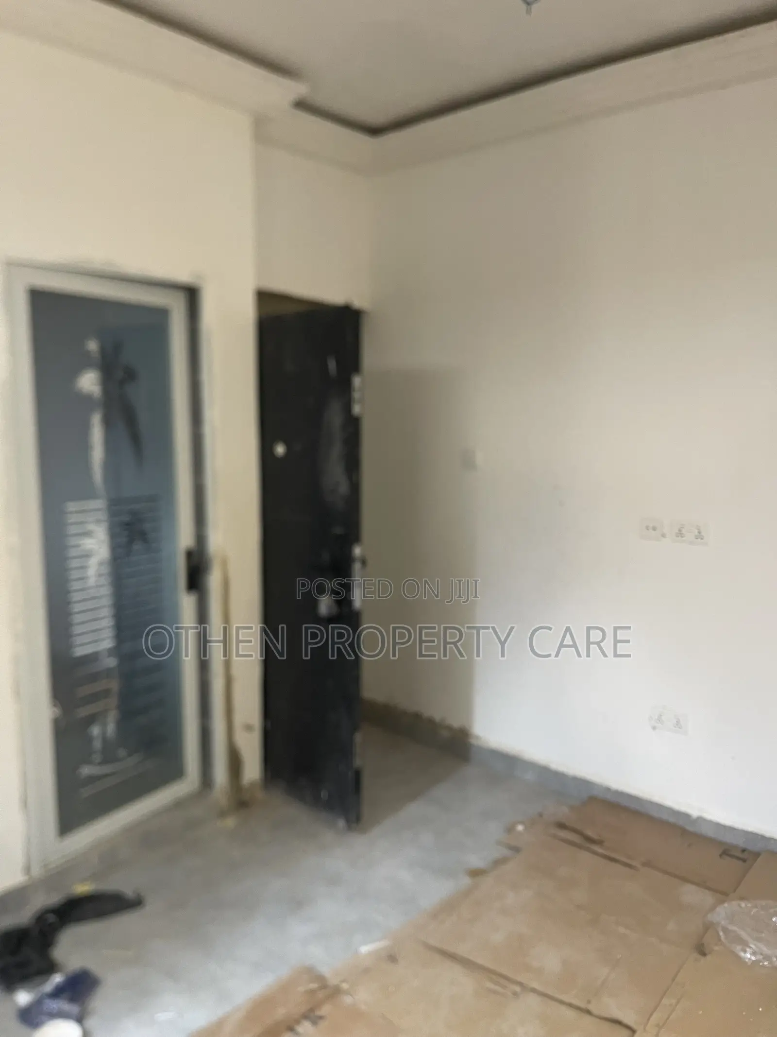 3bdrm Apartment in Othen Property Care, Awoshie for rent