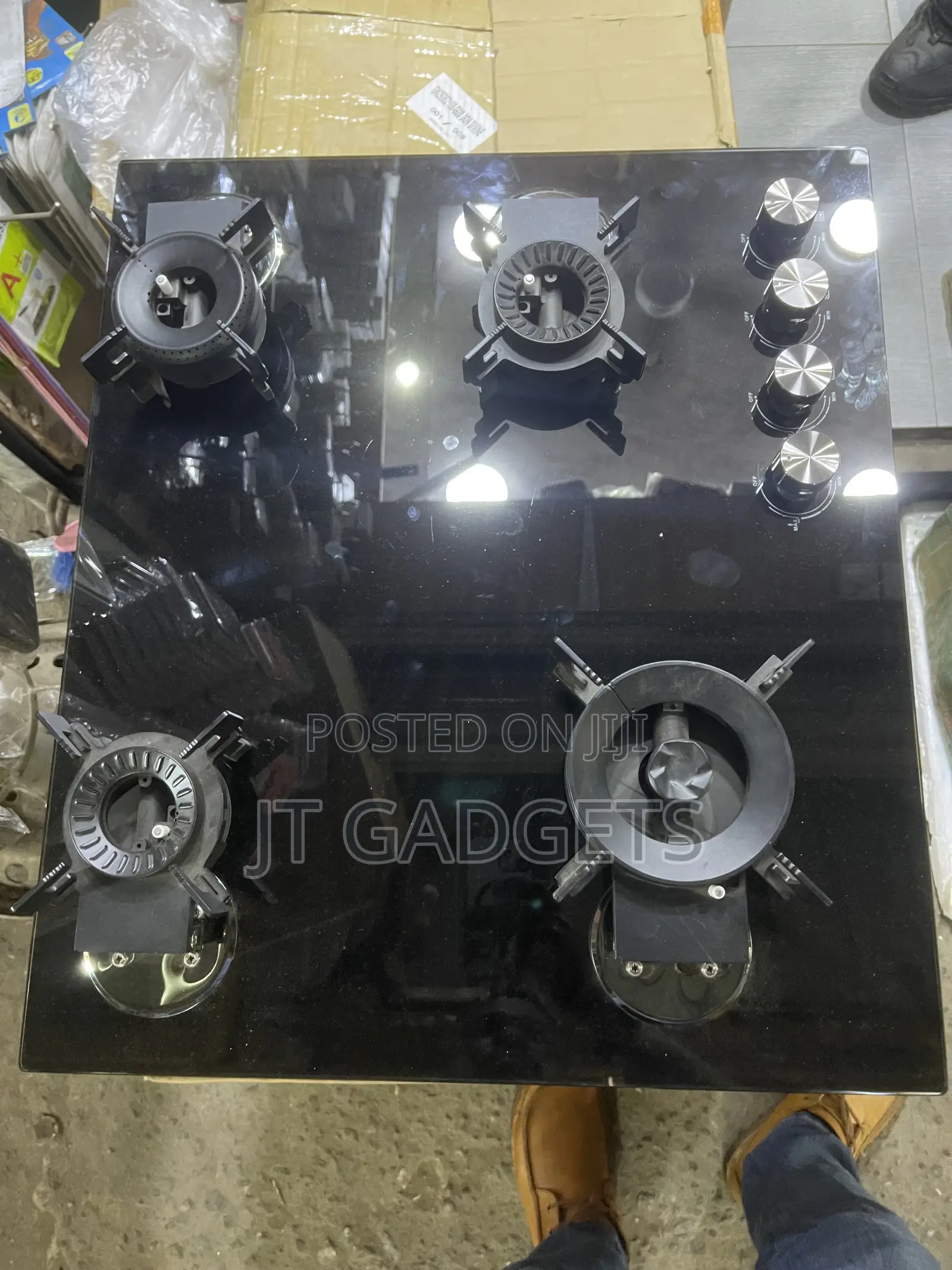 4-Burner Built-in Gas Hob – Tempered Black Glass, Brand New!