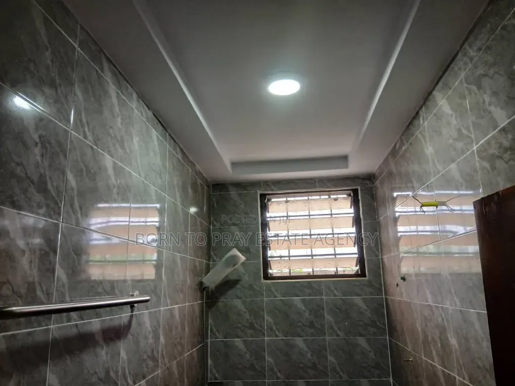 Furnished 2bdrm House in Born To Pray Estate, Ejisu-Juaben Municipal