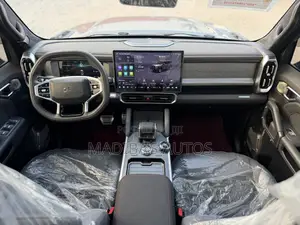 Jetour T2 2.0 Petrol AWD 2025 Silver