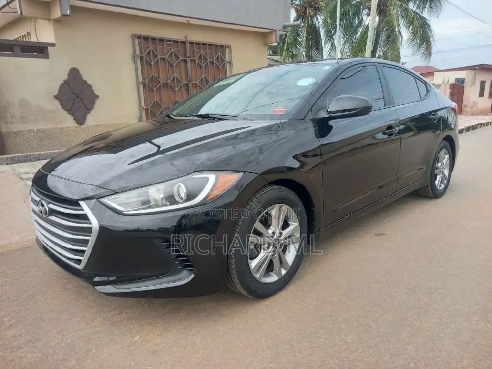 Hyundai Elantra Sport Sedan FWD (1.6L 4cyl 6M) 2017 Black