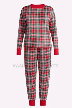 Holiday Time Women's Pyjamas Set - Medium Size