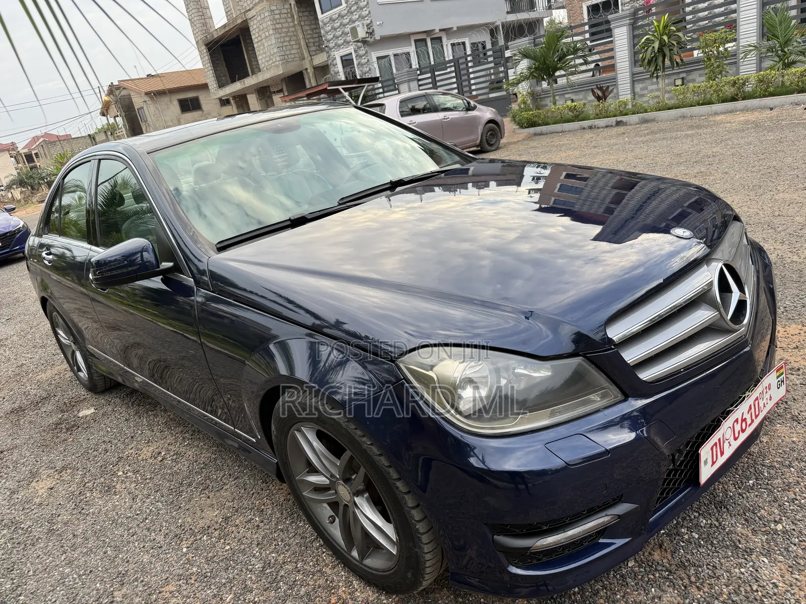 Mercedes-Benz C250 2014 Blue