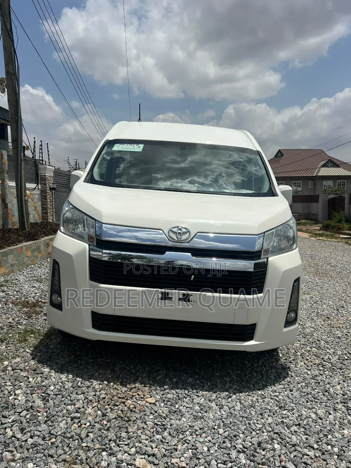 Toyota HiAce 2021 White