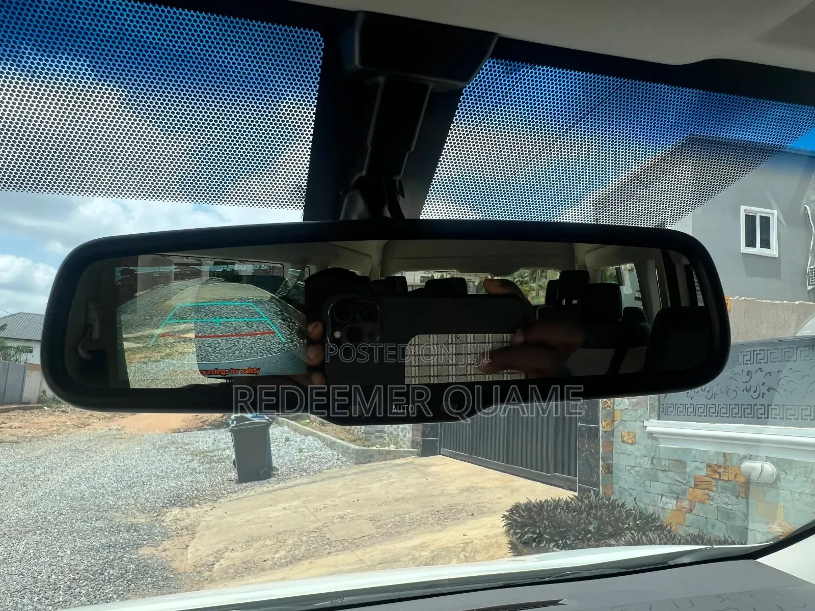 Toyota HiAce 2021 White