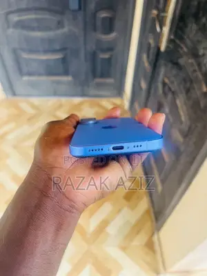 Apple iPhone 16 128 GB Blue
