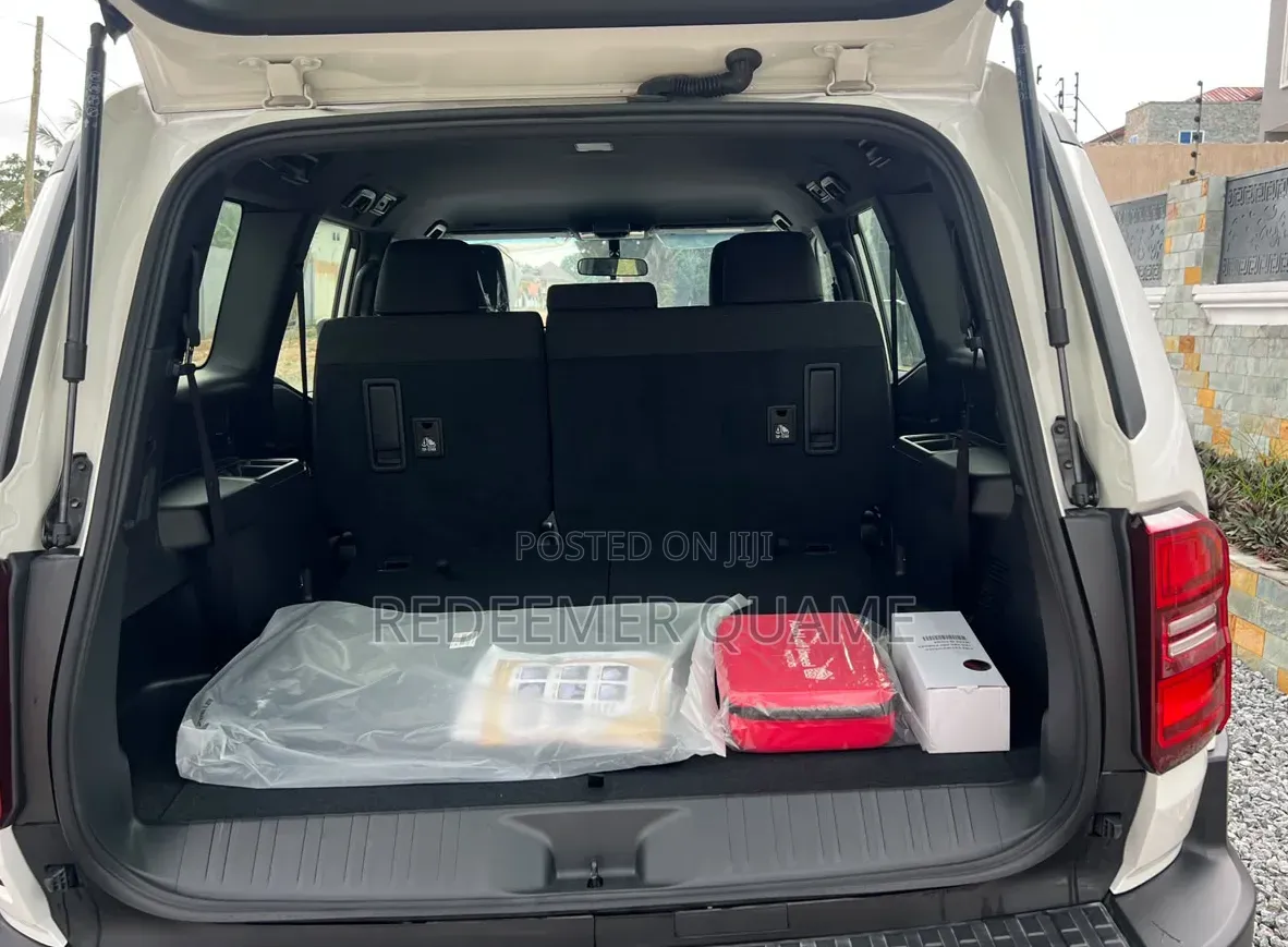 New Toyota Land Cruiser Prado 2026 White