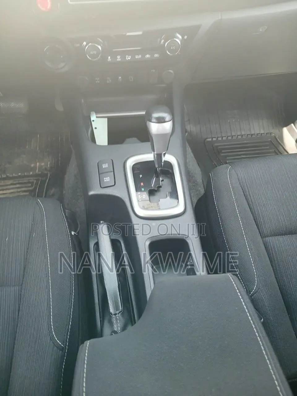 Toyota Hilux 2018 White