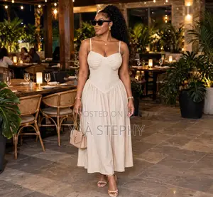 Corset + v-Waist + Flowy Skirt
