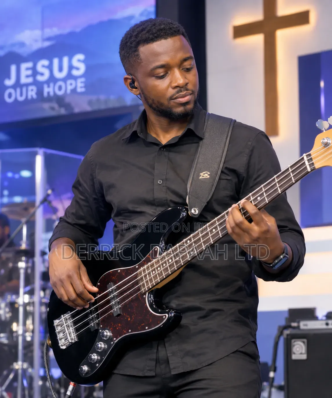 Bass Guitarist Wanted at Yennyawoso