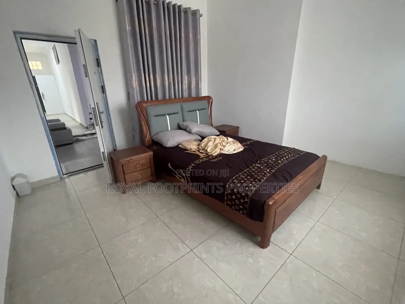 3bedrooms Fully Furnished