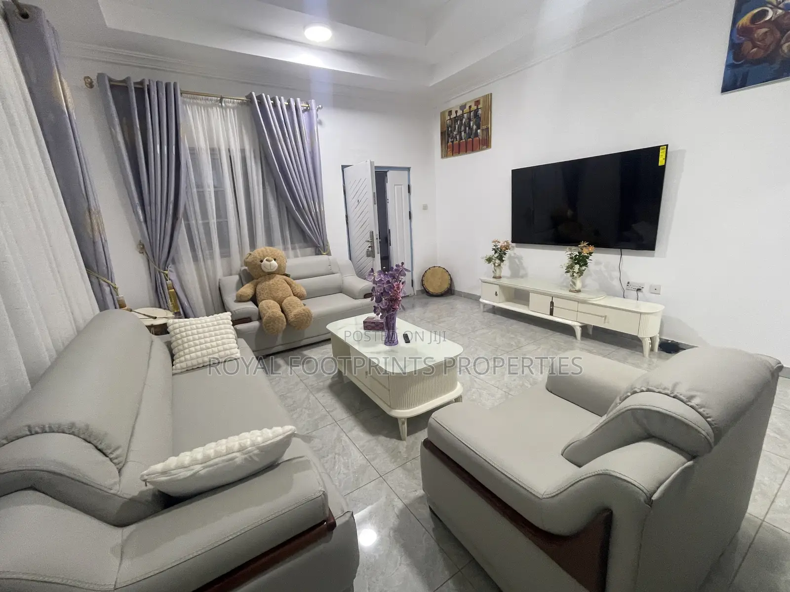 3bedrooms Fully Furnished