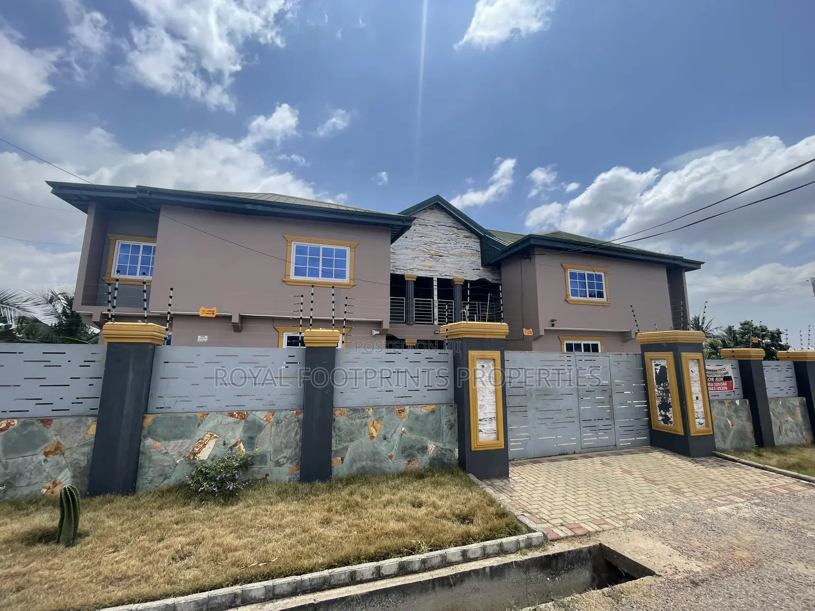 3bedrooms Fully Furnished