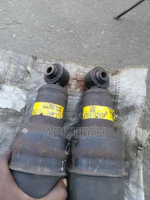 Back Balloon Shock Infiniti Qx56, Qx 50, Qx 80 and Nissan Armada