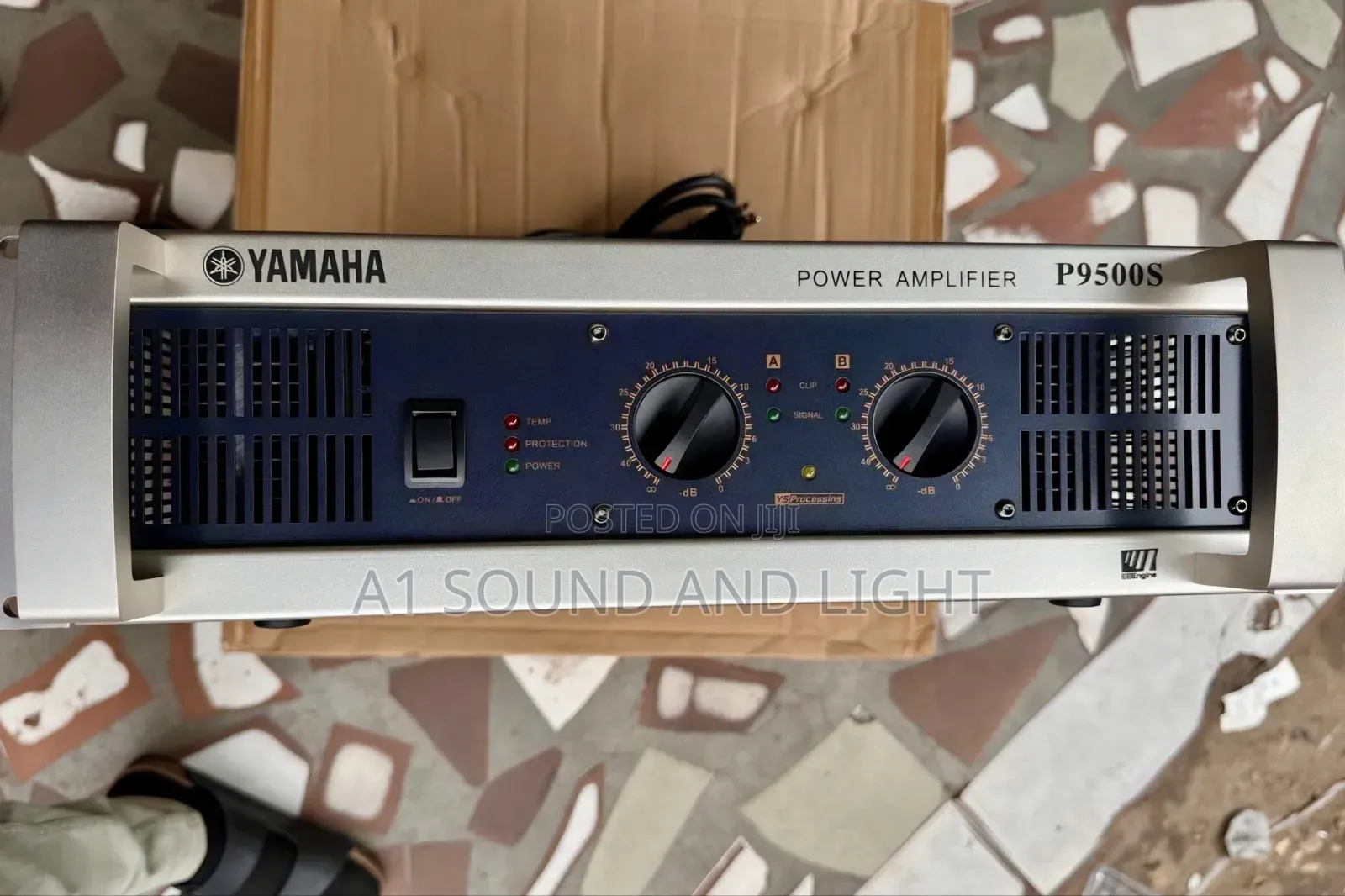 Yamaha P9500 2-Channels Bass Amplifier