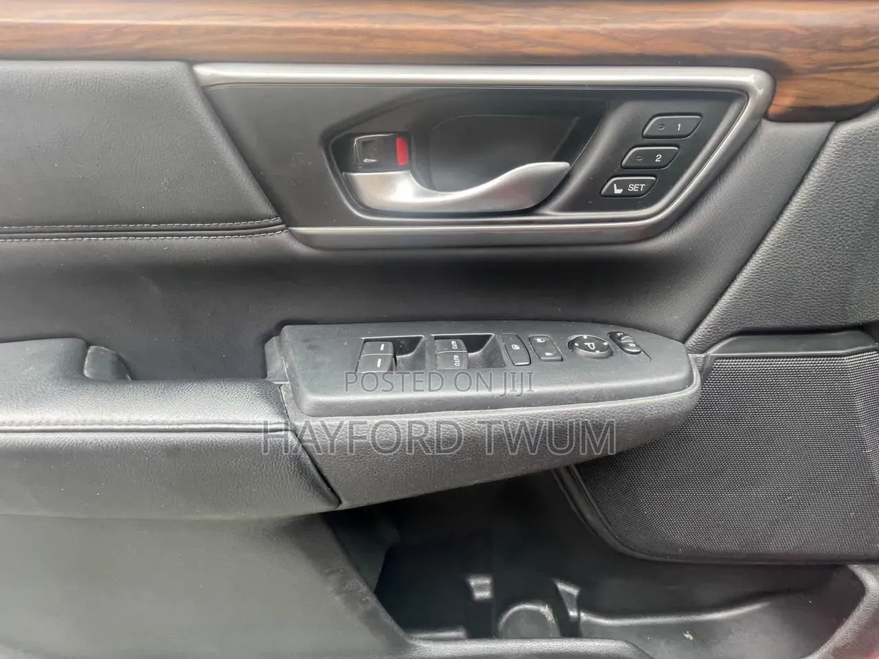 Honda CR-V Touring AWD 2019 Red