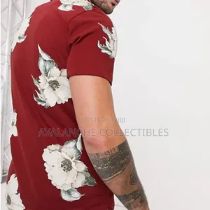 Red Tag Relaxed Club T