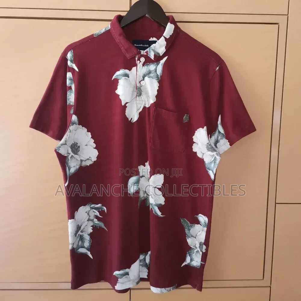 Red Tag Relaxed Club T