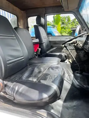 Kia Rhino 1