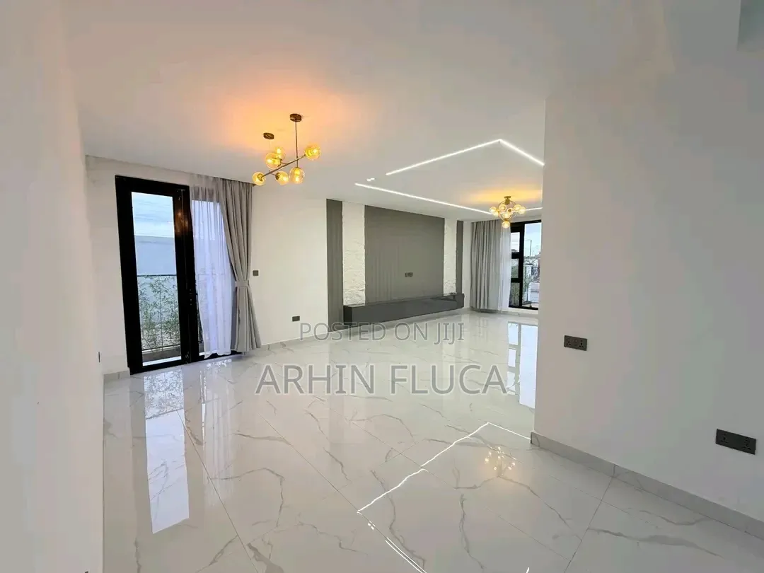 4bdrm House in Ahrin, A&C Mall Area for rent