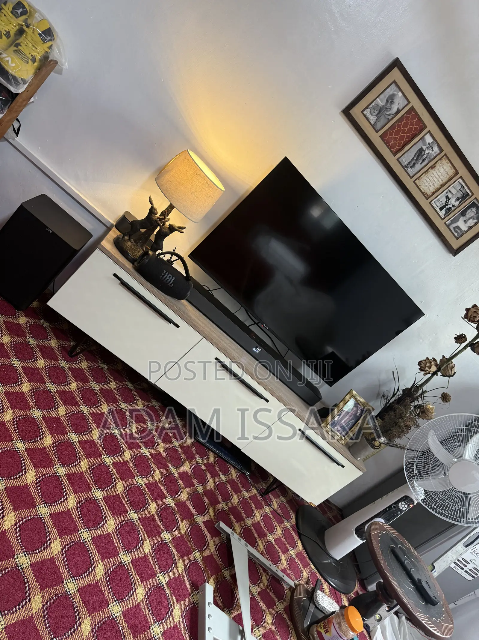 Amvo Android Smart Set Light TV
