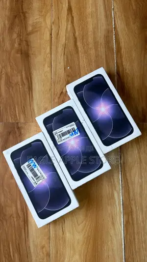 New Apple iPhone 17e 256 GB Pink