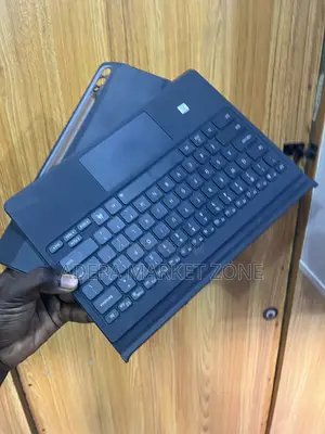 SAMSUNG S9+ Magic Keyboard