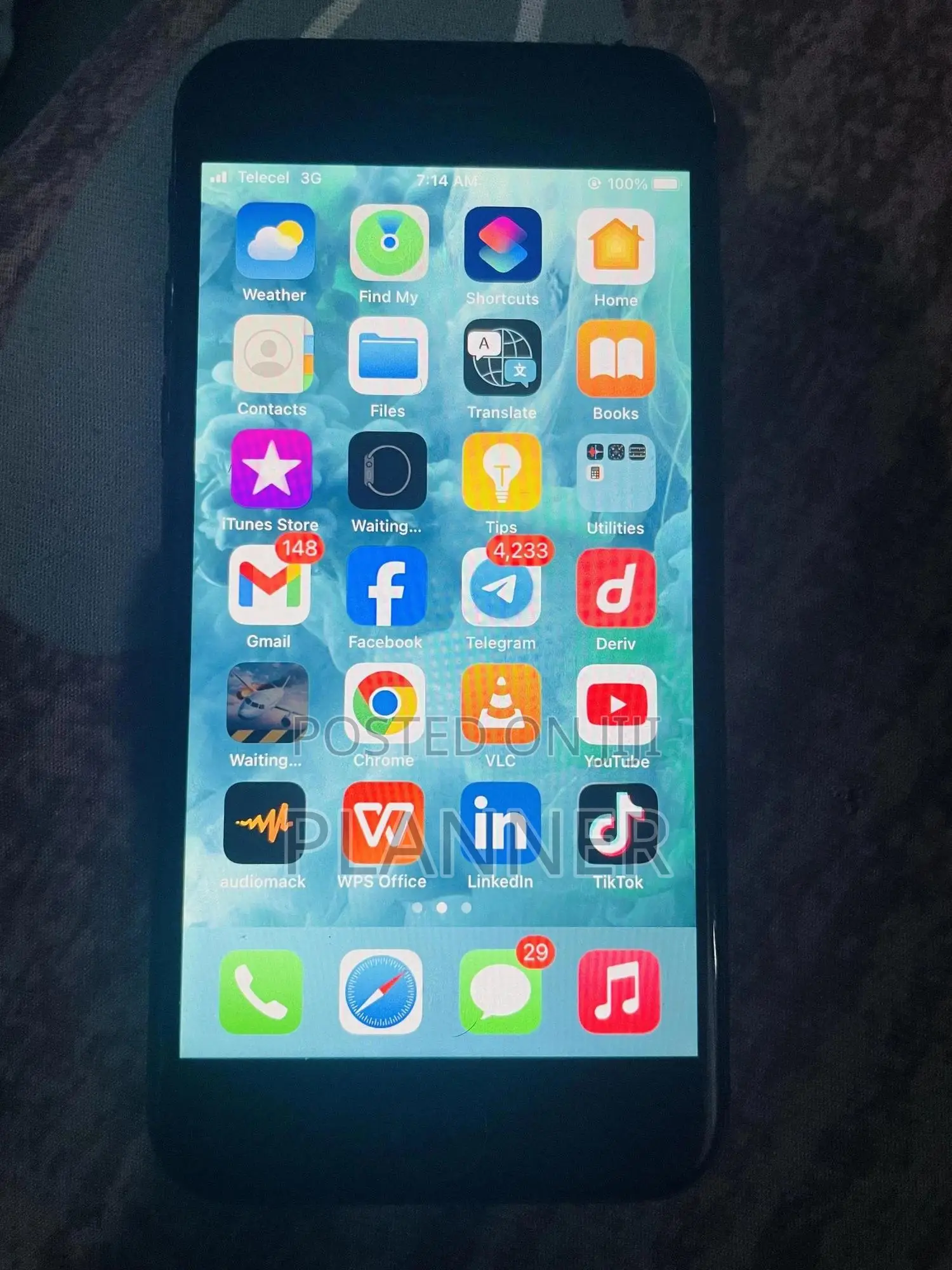 Apple iPhone 7 32 GB Black