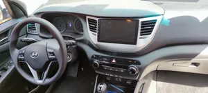 Hyundai Tucson 2016 Silver