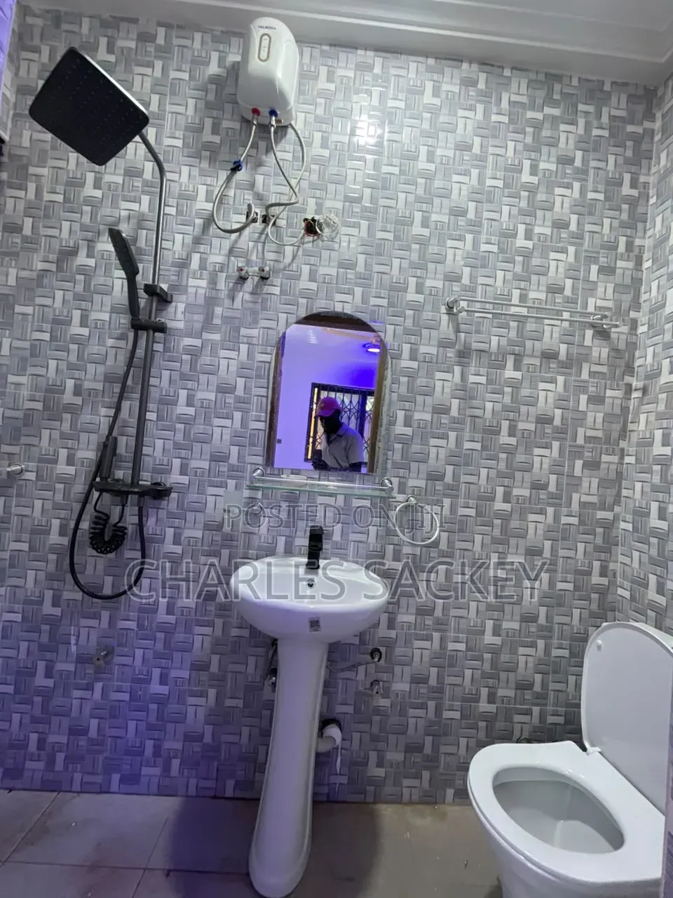 2bdrm Apartment in Alert Property, Agape for rent