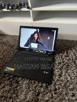 Laptop Lenovo G500 8GB AMD A8 HDD 750GB