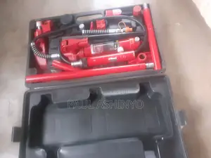 Strongway 4-Ton Porta Power Kit-Complete- Home Used