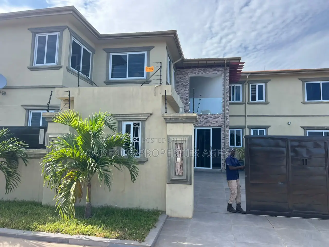 3bdrm Apartment in Tseaddo, Accra Metropolitan for rent