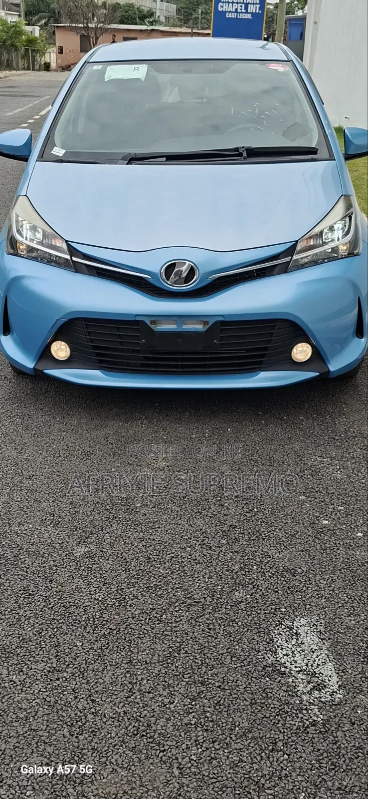 Toyota Vitz 1.3 AWD 5dr 2016 Purple