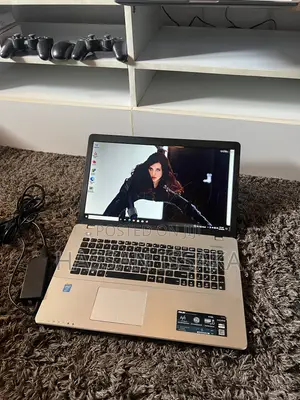 Laptop Asus X750LA 6GB Intel Core i7 HDD 500GB