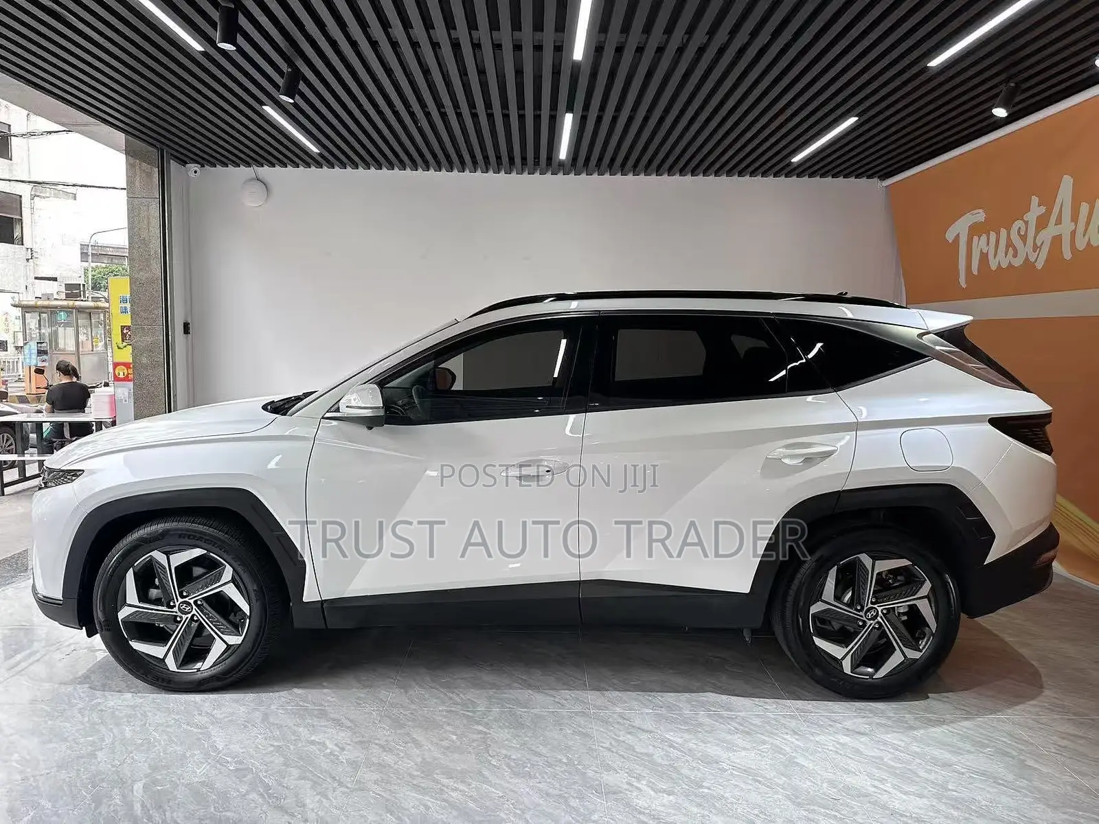 Hyundai Tucson 2023 White