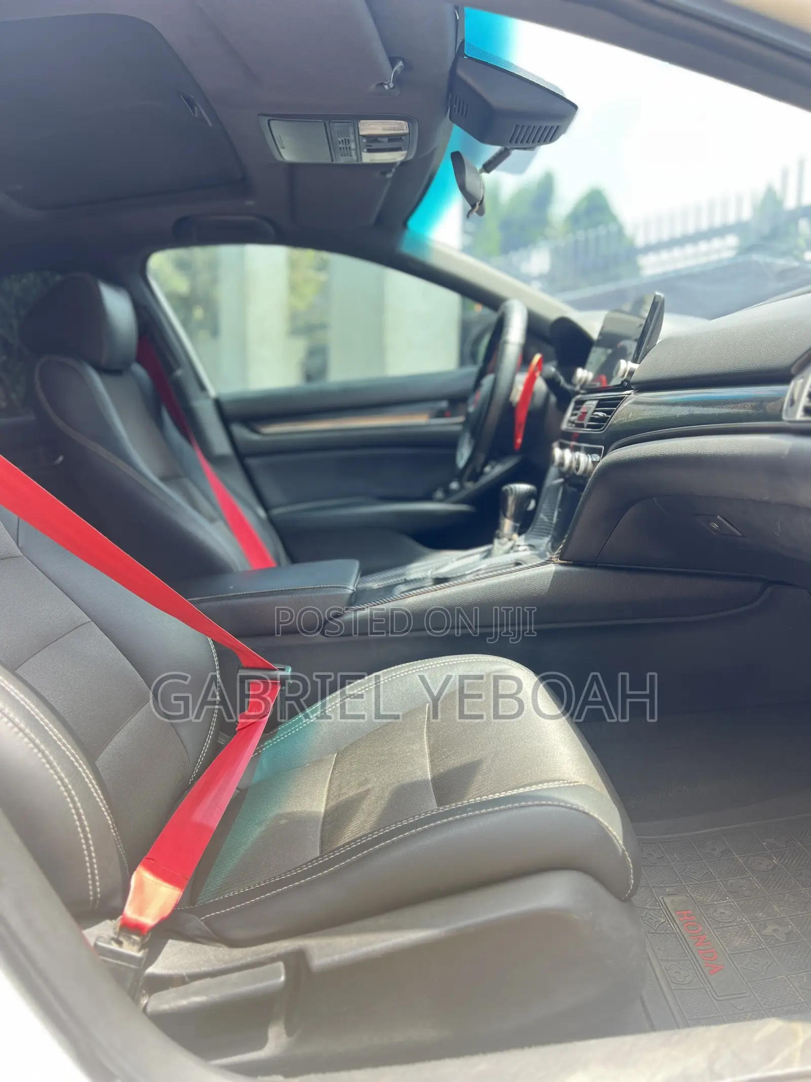 Honda Accord 2018 Pearl