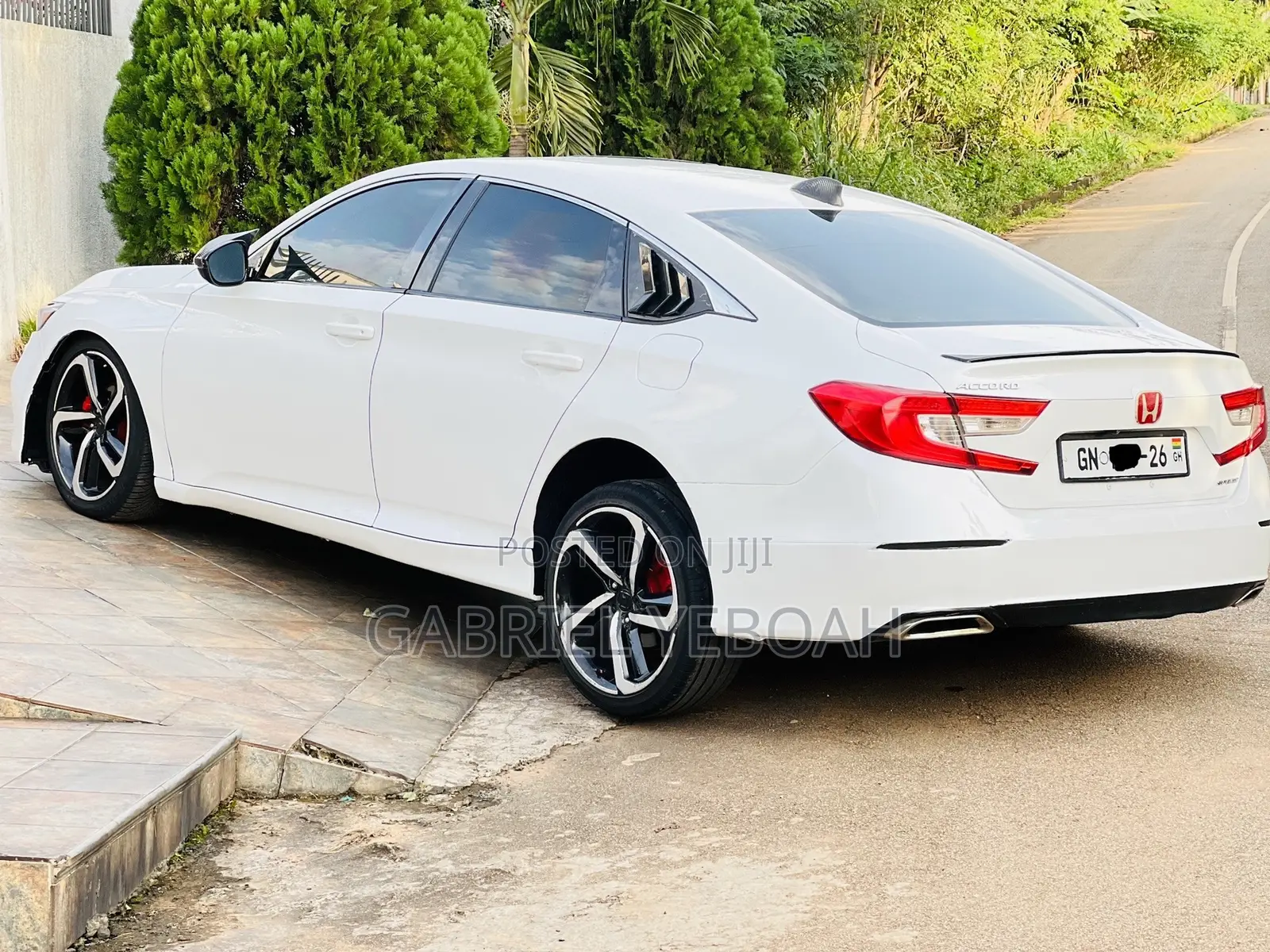 Honda Accord 2018 Pearl