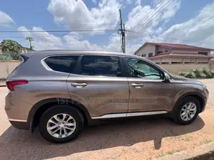 Hyundai Santa Fe SEL 2.4 FWD 2020