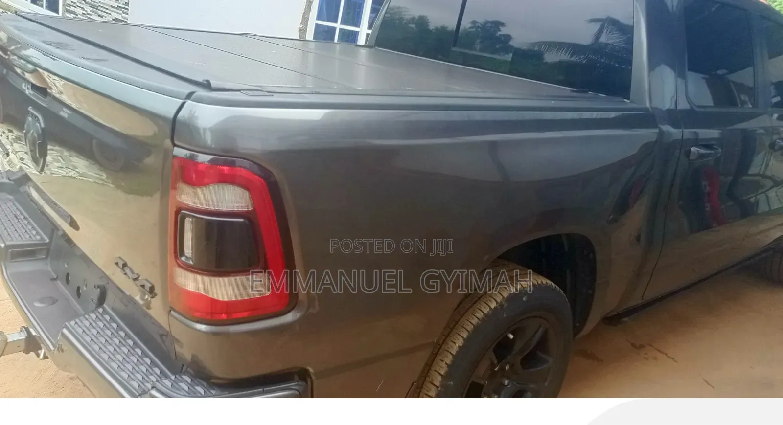 RAM 1500 2022 Black