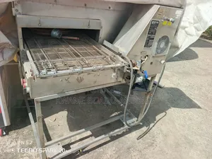 Doyen Conveyor Pizza Oven