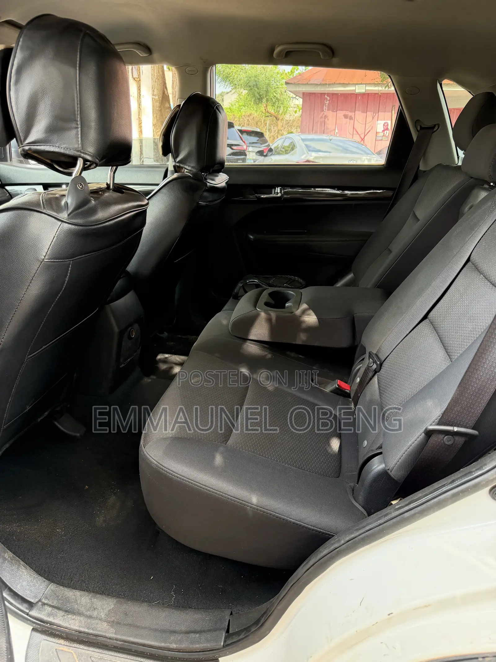 Kia Sorento 2012 White