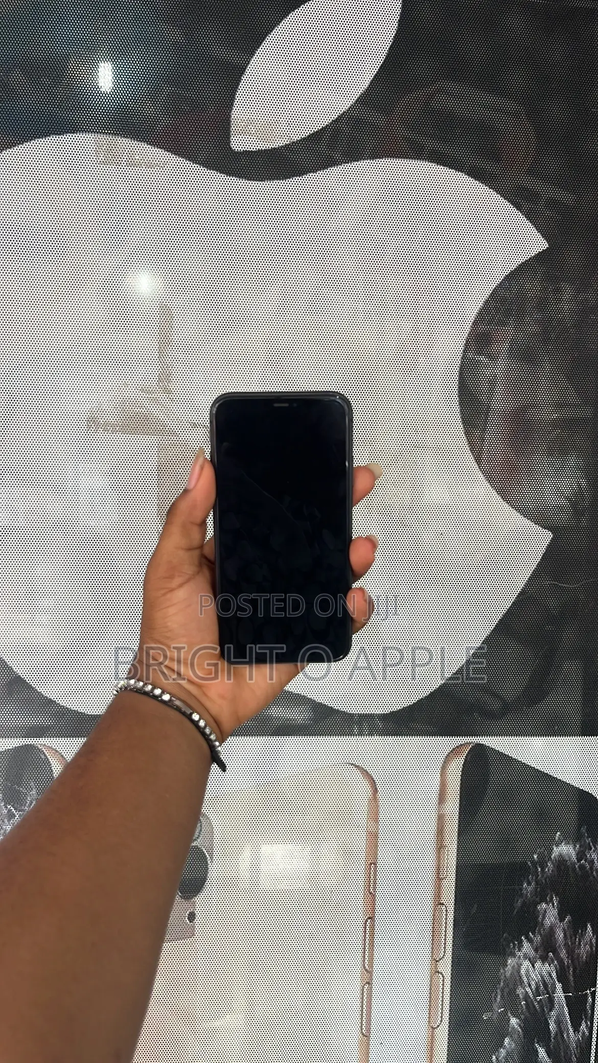 Apple iPhone 11 64 GB Black